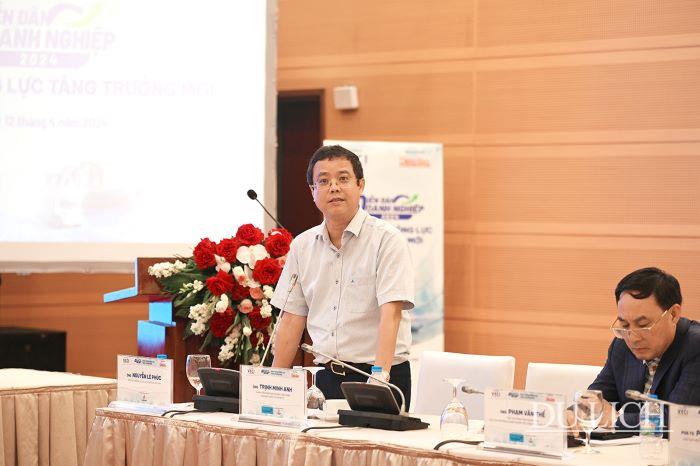 Phó Cục trưởng Cục Du lịch Quốc gia Việt Nam Nguyễn Lê Phúc chia sẻ tại Diễn đàn